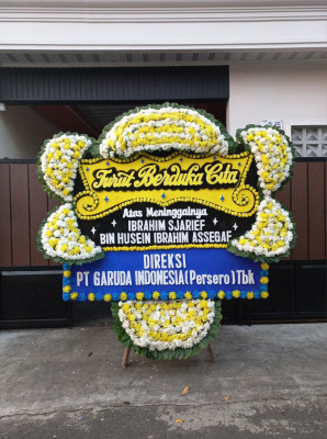 Papan Bunga Duka di Kaligintung